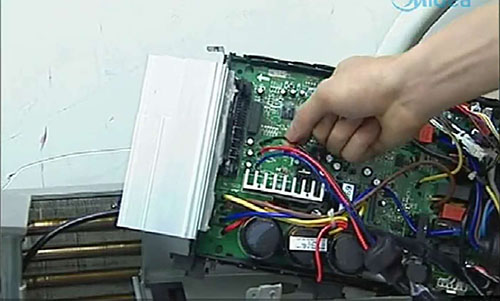 金堂美的空调电话是多少